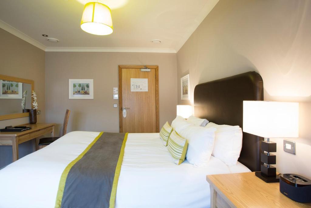Breckland Lodge Attleborough Δωμάτιο φωτογραφία