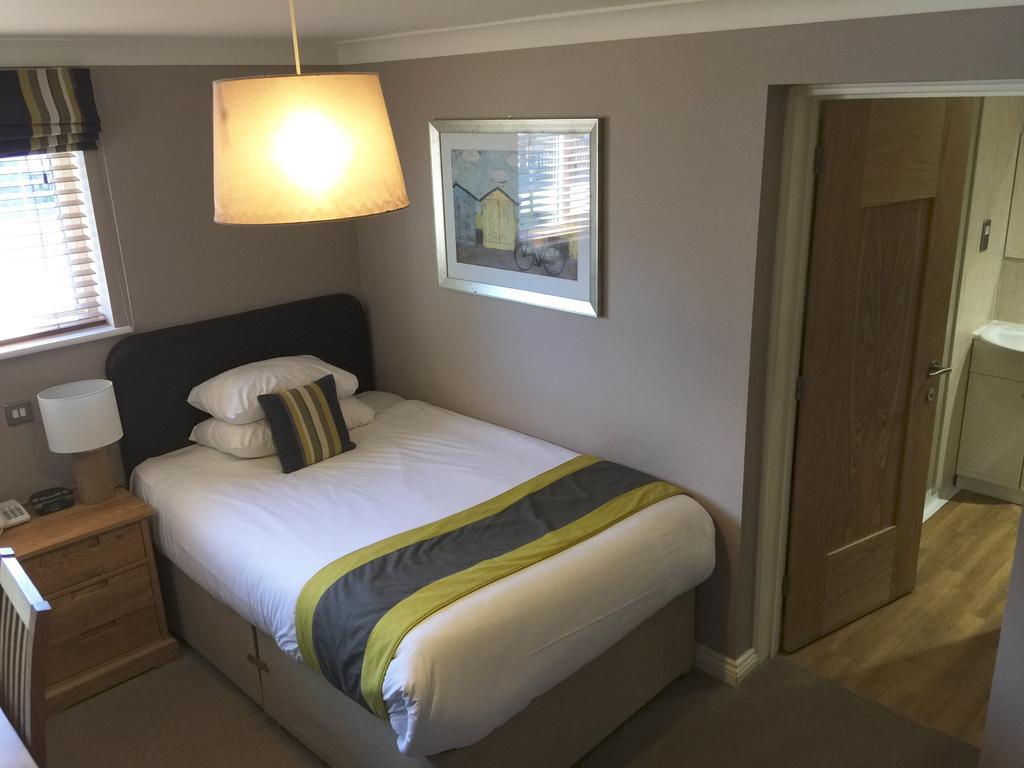 Breckland Lodge Attleborough Εξωτερικό φωτογραφία
